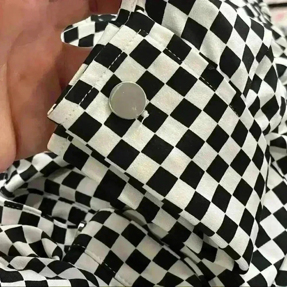 Carmen Marc Valvo Checkered Button down Blouse - Picture 9 of 11